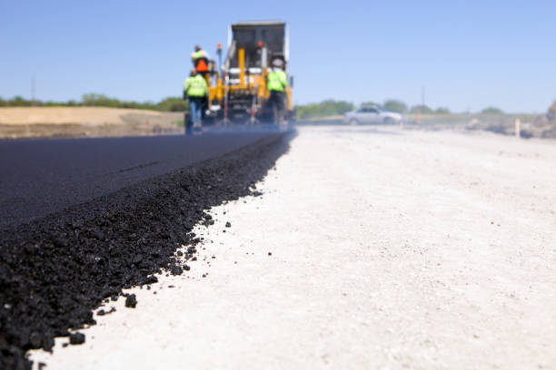 Best Driveway Paving Contractor  in Tarpey Village, CA